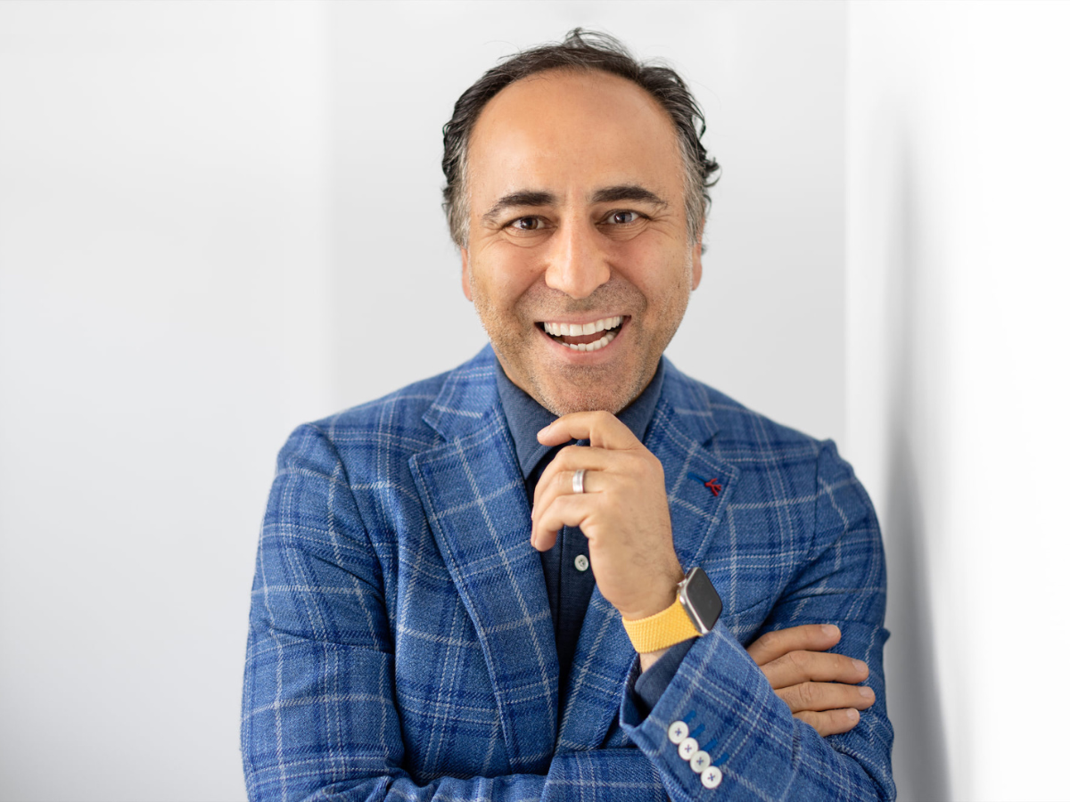 The Lucky Office: How 7 Strangers Made the Greatest Investment of All Time Pedram Nozad, Persian rug salesman turned tech investor.